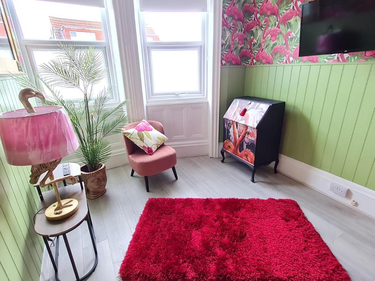 Lemur Lodge - Boutique Apartments - Short Stroll To The Beach Bornemouth Extérieur photo