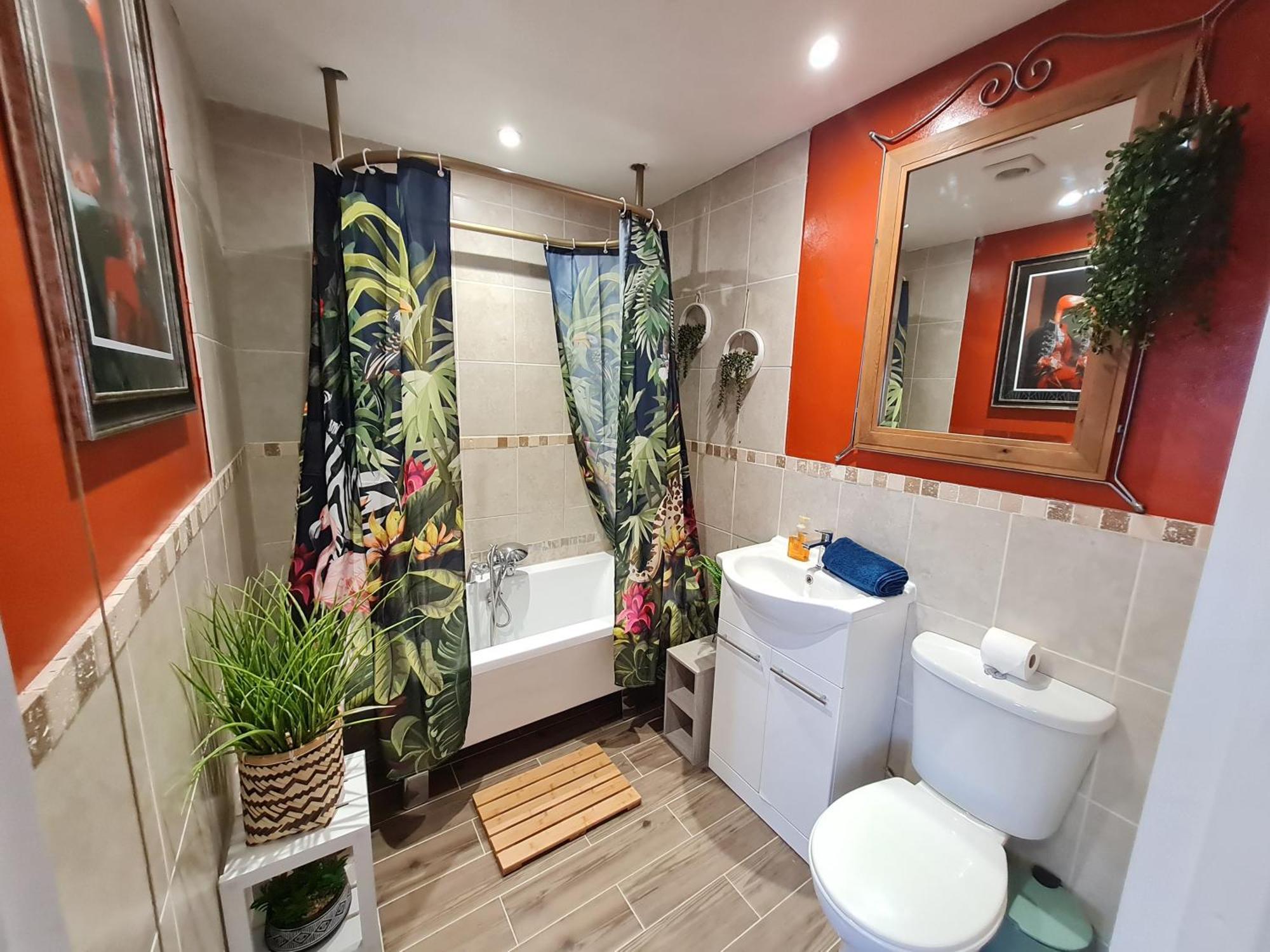Lemur Lodge - Boutique Apartments - Short Stroll To The Beach Bornemouth Extérieur photo