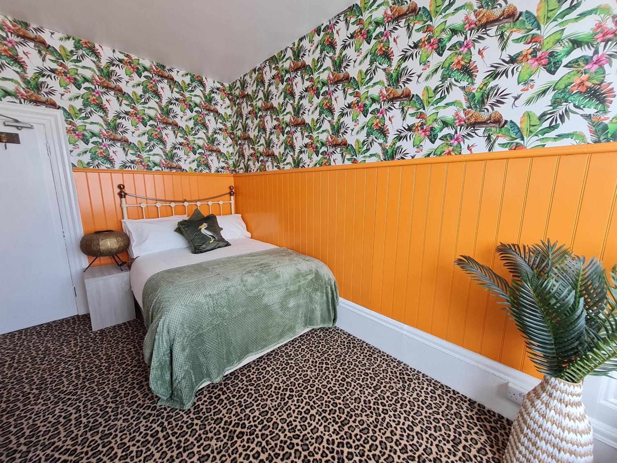 Lemur Lodge - Boutique Apartments - Short Stroll To The Beach Bornemouth Extérieur photo