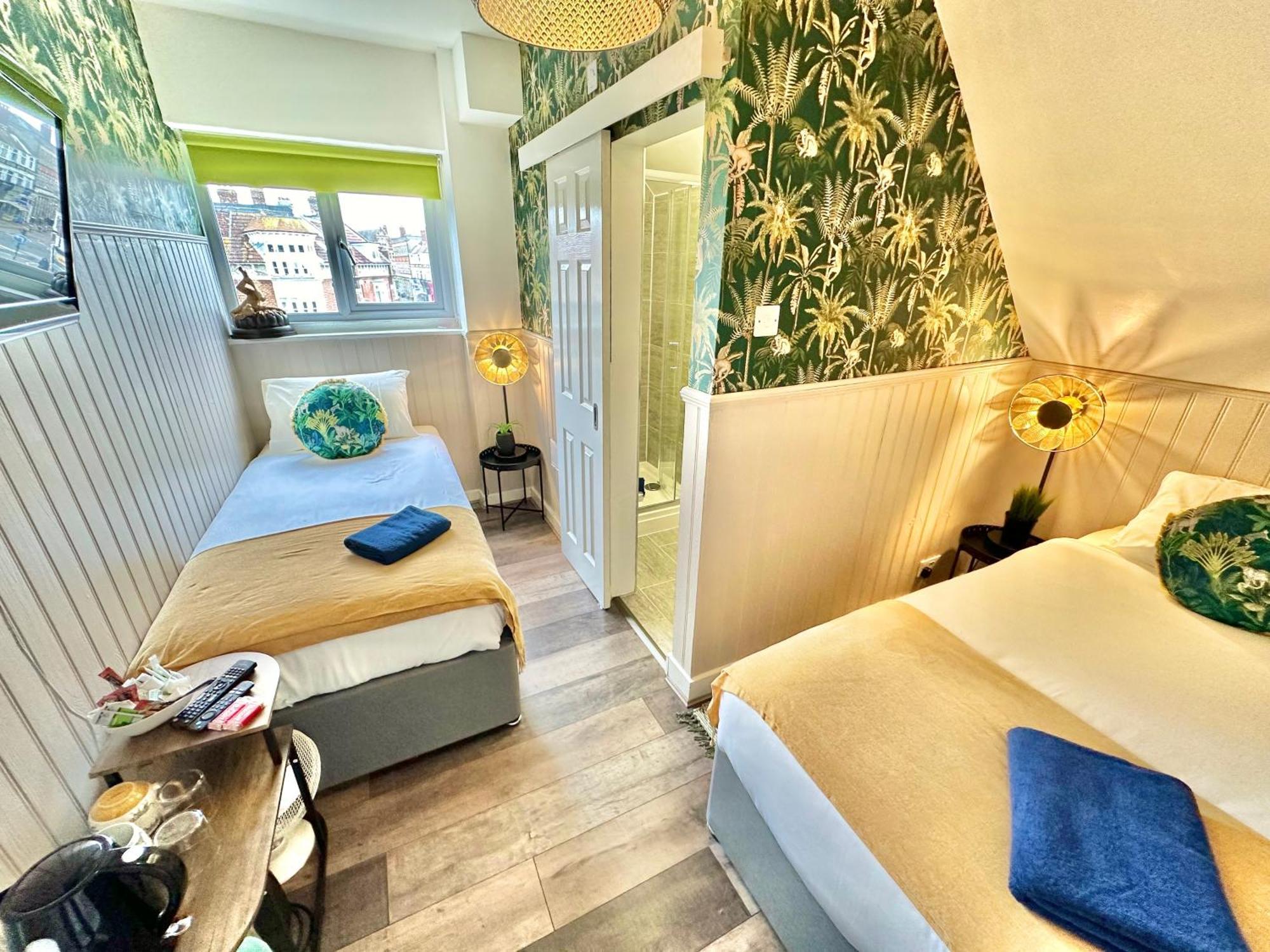 Lemur Lodge - Boutique Apartments - Short Stroll To The Beach Bornemouth Extérieur photo