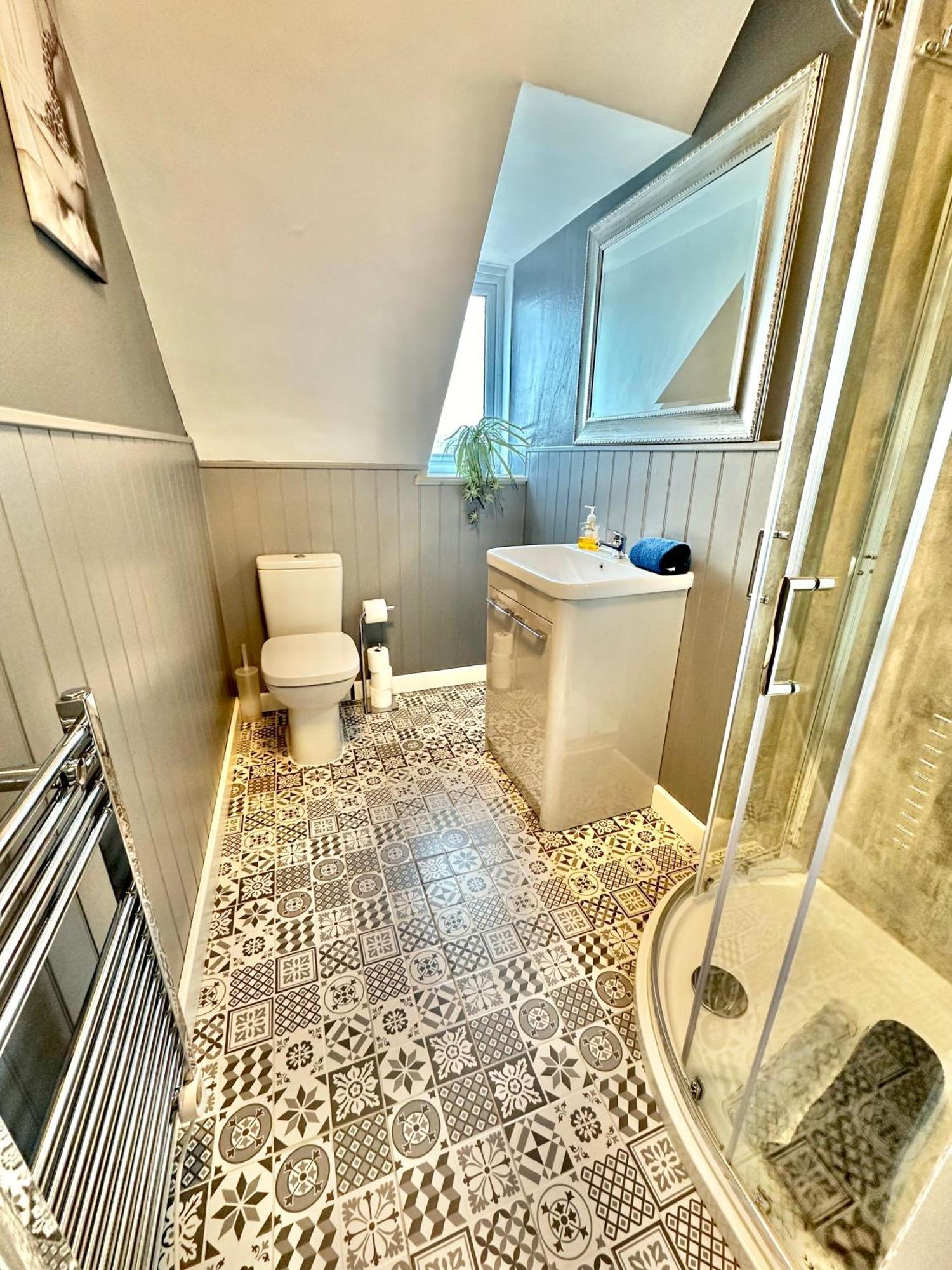 Lemur Lodge - Boutique Apartments - Short Stroll To The Beach Bornemouth Extérieur photo