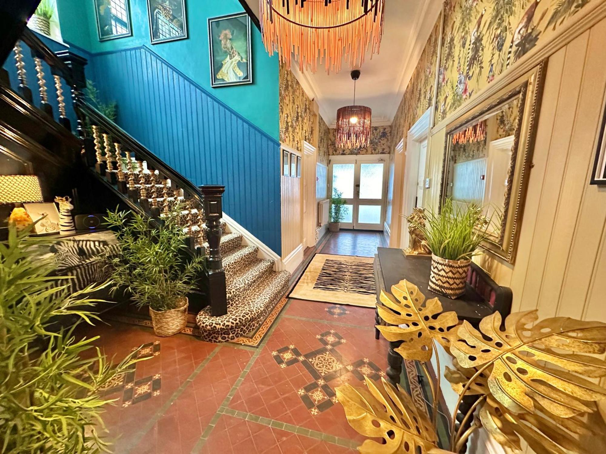 Lemur Lodge - Boutique Apartments - Short Stroll To The Beach Bornemouth Extérieur photo