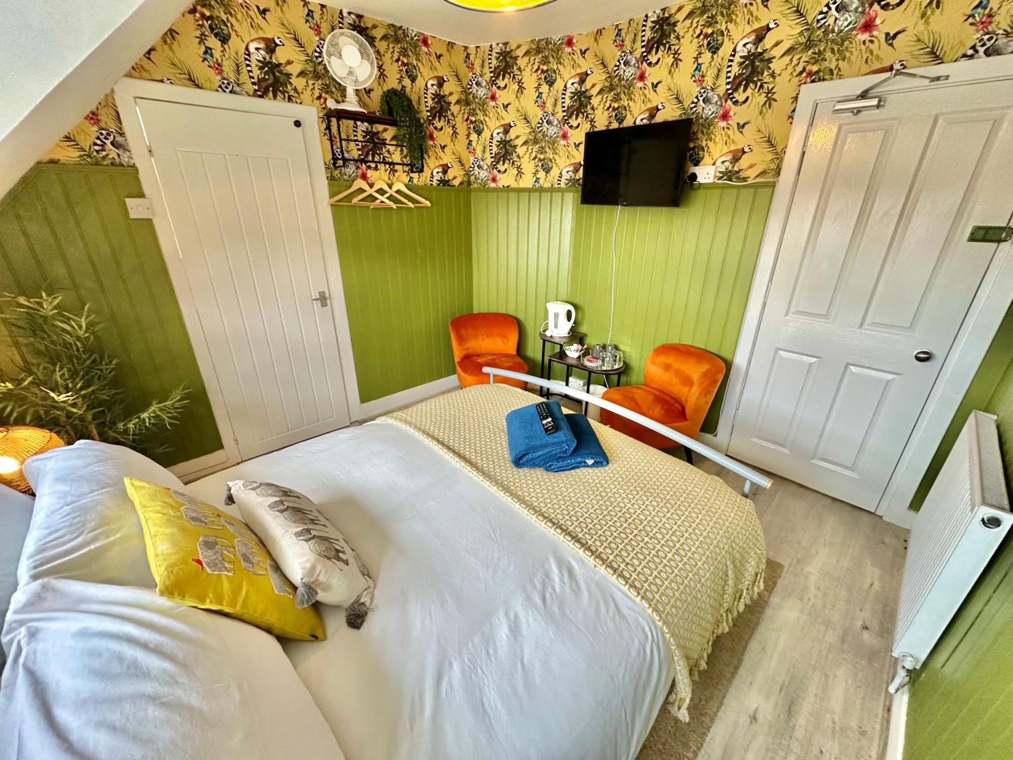 Lemur Lodge - Boutique Apartments - Short Stroll To The Beach Bornemouth Extérieur photo