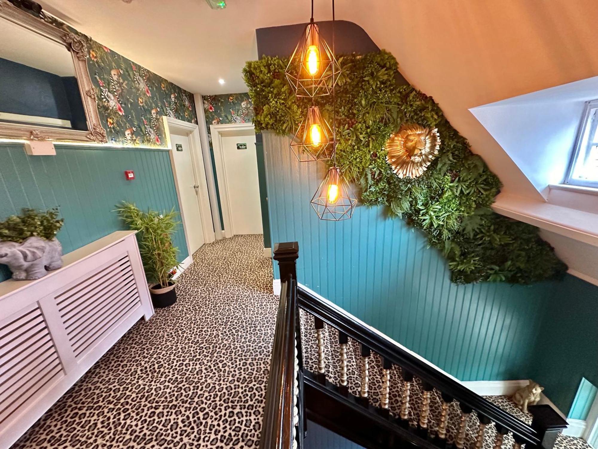 Lemur Lodge - Boutique Apartments - Short Stroll To The Beach Bornemouth Extérieur photo